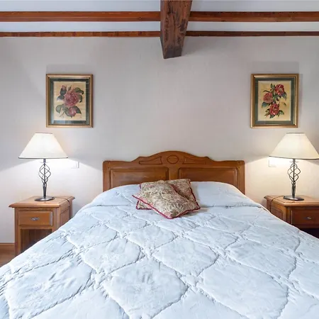 Le Petit Duc Nyaraló