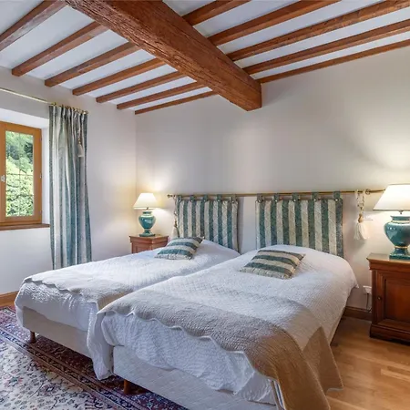 Le Petit Duc Casa de Férias *