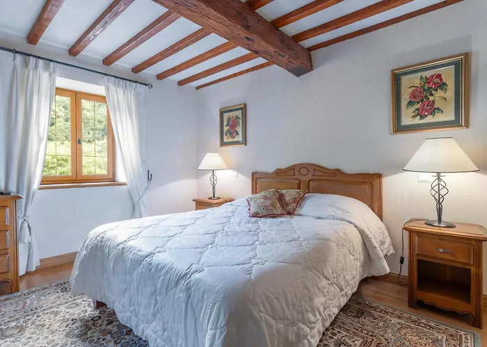 Le Petit Duc Nyaraló *