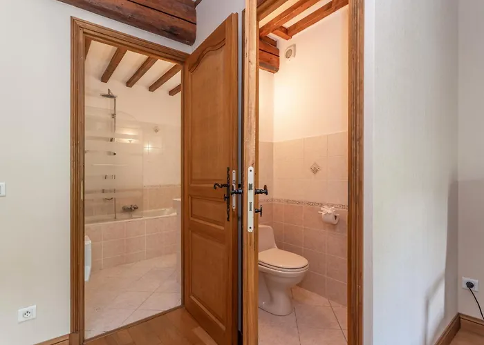 Nyaraló Le Petit Duc Gincla