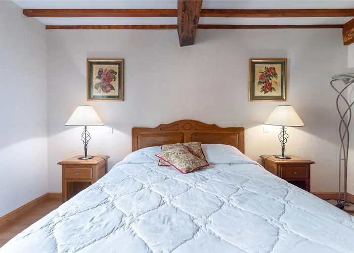 Le Petit Duc Nyaraló